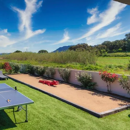 Apartmán Solaneos Propose Magnifique T4 Neuf Sur Le Port Avec Piscine Chauffee