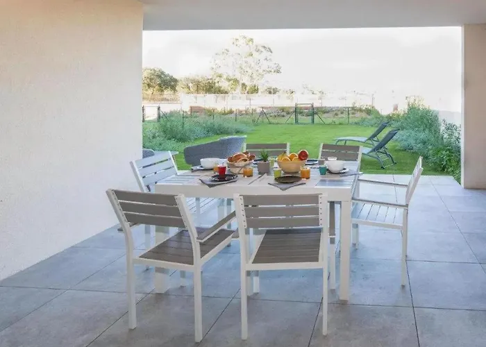 Solaneos Propose Magnifique T4 Neuf Sur Le Port Avec Piscine Chauffee Apartamento *