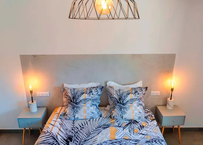 Apartamento Solaneos Propose Magnifique T4 Neuf Sur Le Port Avec Piscine Chauffee Porto-Vecchio (Corsica)