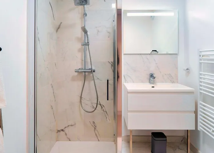 Apartamento Solaneos Propose Magnifique T4 Neuf Sur Le Port Avec Piscine Chauffee Porto-Vecchio (Corsica)