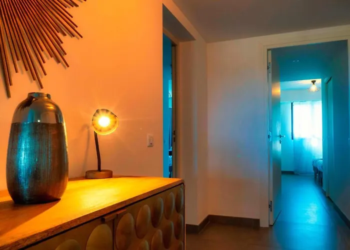 Apartamento Solaneos Propose Magnifique T4 Neuf Sur Le Port Avec Piscine Chauffee *