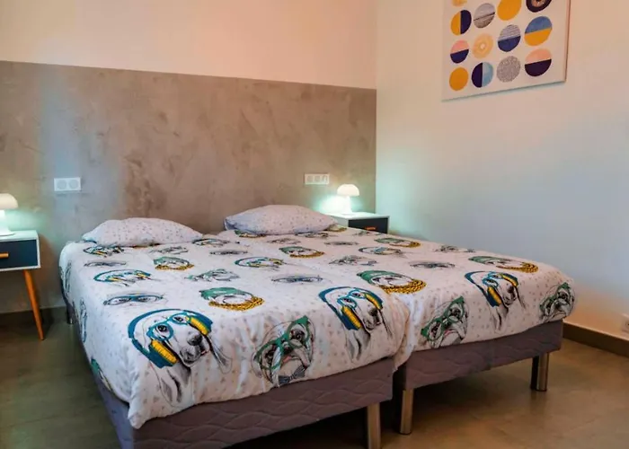 Apartamento Solaneos Propose Magnifique T4 Neuf Sur Le Port Avec Piscine Chauffee